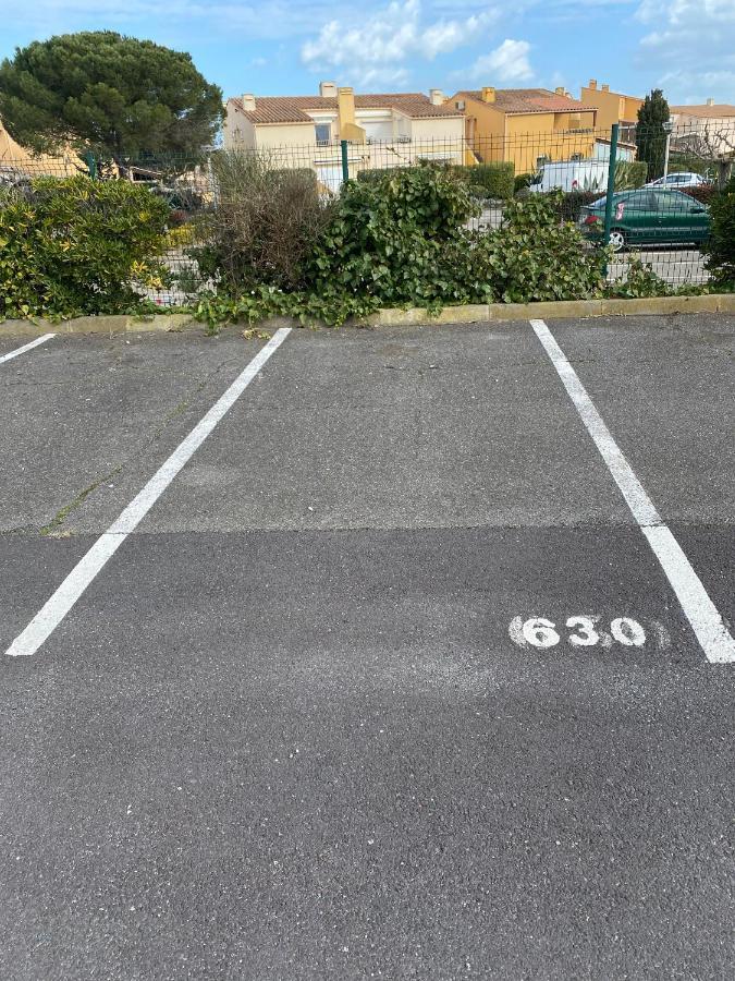 Joli Appartement Mezzanine Avec Parking La Roquille Agde Exteriör bild